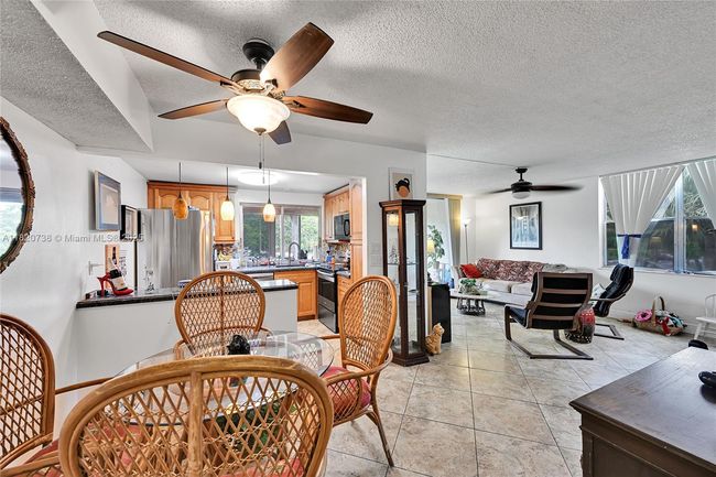 APT-303 - 9401 Lime Bay Blvd, Condo with 2 bedrooms, 2 bathrooms and null parking in Tamarac FL | Image 14