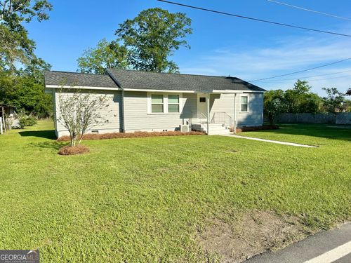 709 Virginia Ave, Glennville, GA, 30427-1844 | Card Image