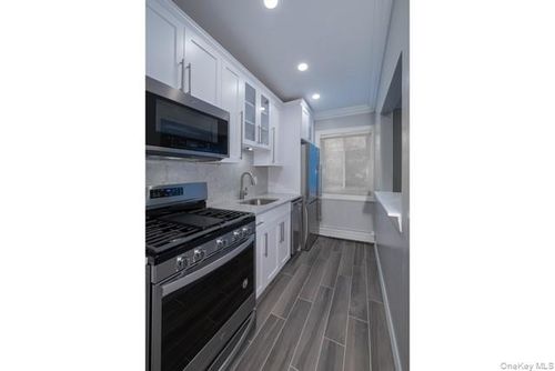 apt-2d-196 Jefferson Ave, Saint James, NY, 11780-2945 | Card Image