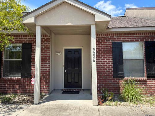 9026 Pecan Tree Dr, Baton Rouge, LA, 70810-7002 | Card Image