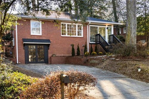 147 Mockingbird Ln, Decatur, GA, 30030-1160 | Card Image