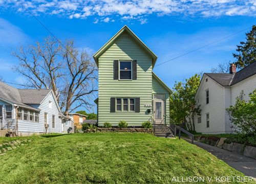 935 Baraga St Ne, Grand Rapids, MI, 49503-1802 | Card Image