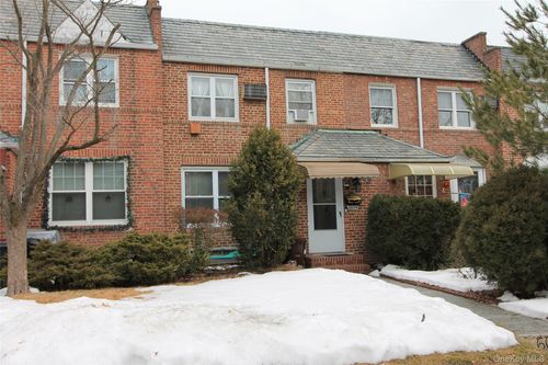 60-59 70th St, Maspeth, NY, 11378-2943 | Card Image
