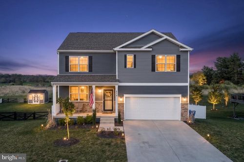 604 Weeks Ct, BERRYVILLE, VA, 22611-1481 | Card Image