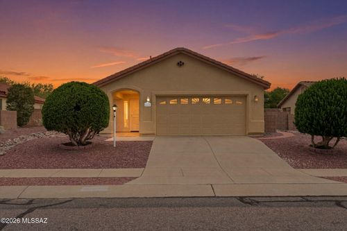 2465 N Camino Reloj, Green Valley, AZ, 85614-4922 | Card Image
