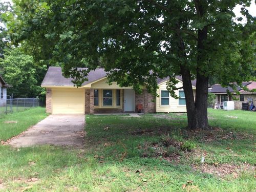 401 S Sycamore St, Crockett, TX, 75835-2427 | Card Image