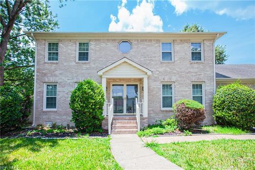 1513 Narbonne Court, Virginia Beach, VA, 23456 | Card Image