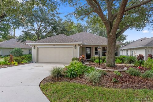 6482 W Torrington Ct, Crystal River, FL, 34429-9386 | Card Image