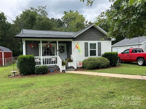 1045 Hoover Ave, Mount Holly, NC, 28120-1286 | Card Image