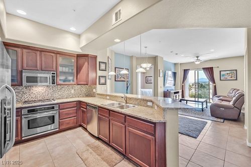 426-62 E Serene Ave, Las Vegas, NV, 89123-7800 | Card Image