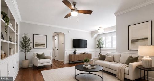 d-820 S Washington St, ALEXANDRIA, VA, 22314-4292 | Card Image