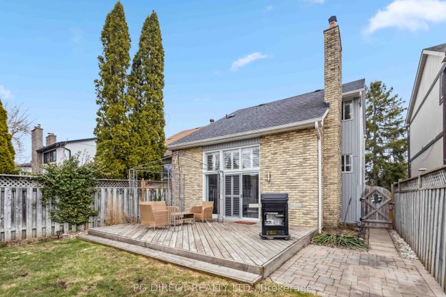 1950 Bowler Dr, House attached with 3 bedrooms, 2 bathrooms and 1 parking in Pickering ON | Image 20