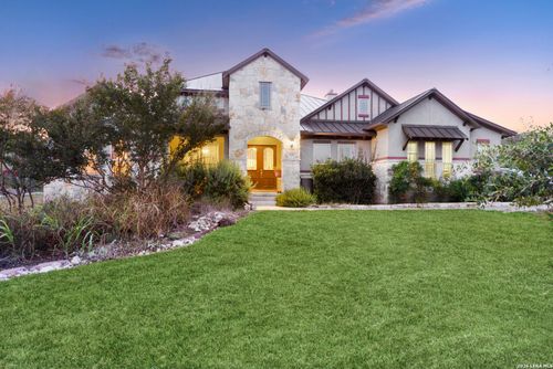 5751 High Forest Dr, New Braunfels, TX, 78132-3920 | Card Image