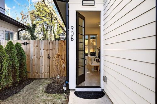 b-90 Cleveland St Se, Atlanta, GA, 30316-1318 | Card Image