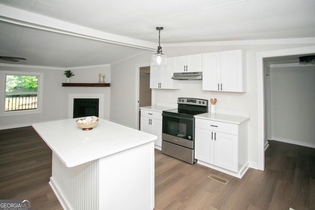 216 Howard Rd, House other with 3 bedrooms, 2 bathrooms and null parking in BARNESVILLE GA | Image 8