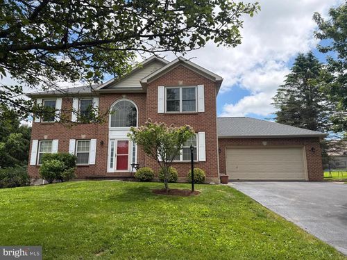 2098 Pine Cliff Rd, STATE COLLEGE, PA, 16801-2404 | Card Image