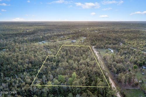 XXX Wisteria Lane, Chipley, FL, 32428 | Card Image