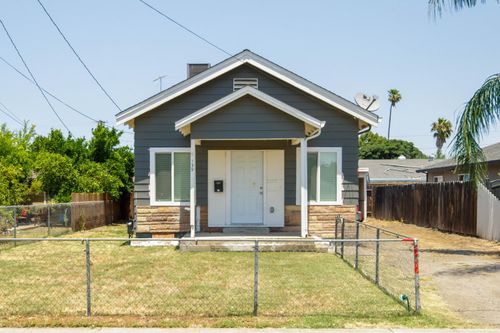 139 Lupton St, Manteca, CA, 95337-5616 | Card Image