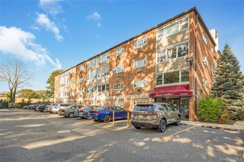 apt-1b-222 Smith St, Freeport, NY, 11520-4313 | Card Image