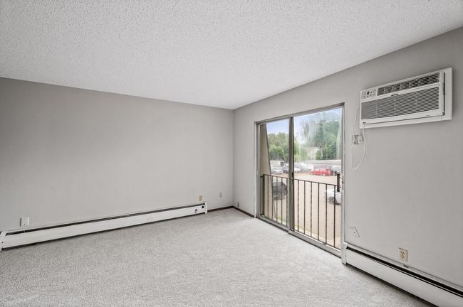 APT-5 - 814 9 Th Ave S, Condo with 2 bedrooms, 1 bathrooms and null parking in Hopkins MN | Image 7