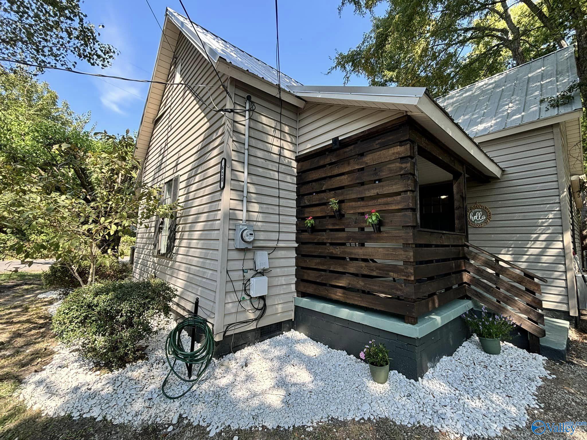 James St, Decatur, AL 35601