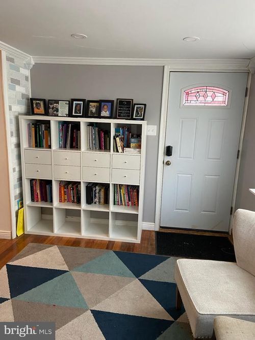 6906 Buist Ave, PHILADELPHIA, PA, 19142-2105 | Card Image