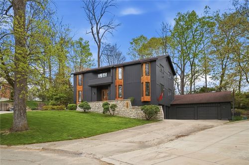 5082 Jameswood Cir, Kettering, OH, 45429-5415 | Card Image