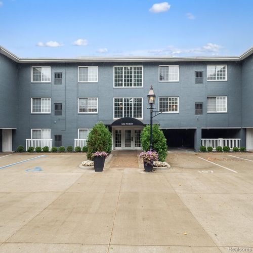apt-217-662 Purdy St, Birmingham, MI, 48009-1788 | Card Image