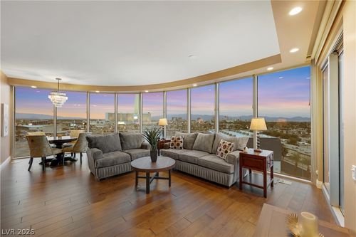 807-322 Karen Ave, Las Vegas, NV, 89109-0420 | Card Image