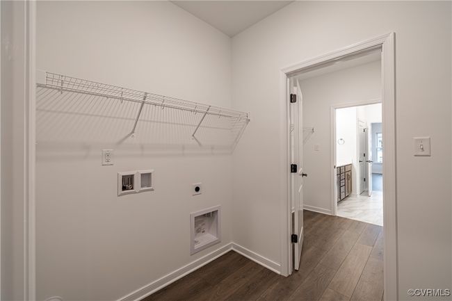Photo from Boone Homes Gallery; photo of similar home, not home for sale; upgrades shown | Image 18