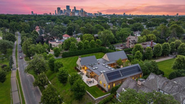 2505 E Lake Of The Isles Pkwy, House other with 5 bedrooms, 7 bathrooms and null parking in Minneapolis MN | Image 4