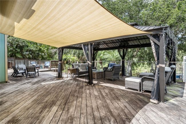 548 Cross Creek Cir, House other with 3 bedrooms, 3 bathrooms and null parking in Sebastian FL | Image 25