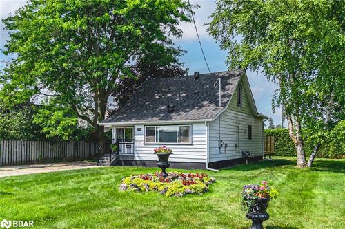 104 Moberly St, Collingwood, ON, L9Y3W9 | Card Image