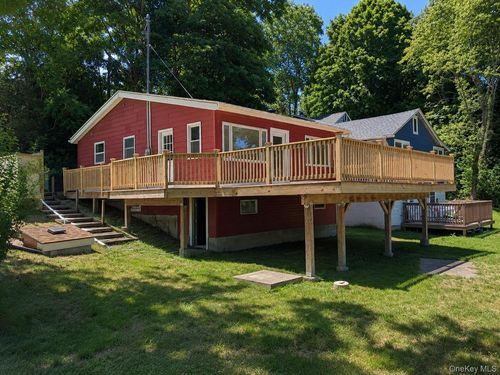 1945 New Hackensack Road, Lagrange, NY, 12603 | Card Image