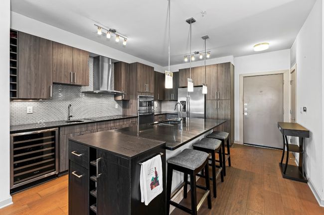 APT-211 - 3600 S Lamar Blvd, Condo with 2 bedrooms, 2 bathrooms and null parking in Austin TX | Image 5