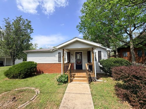 2012 Roblee Ave, Murphysboro, IL, 62966-2735 | Card Image
