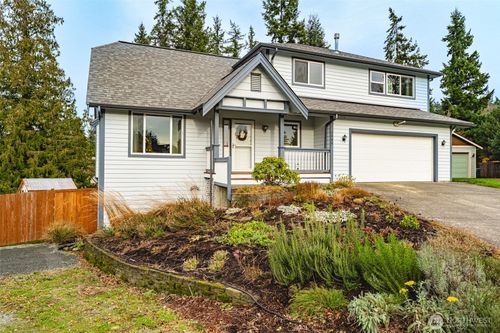 3949 Lakemont Rd, Bellingham, WA, 98226-8621 | Card Image