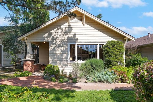 1234 Castillo Street, SANTA BARBARA, CA, 93101 | Card Image
