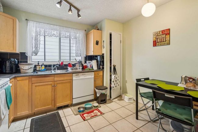 509 and 511 13 Avenue Ne, Home with 5 bedrooms, 2 bathrooms and 3 parking in Calgary AB | Image 30
