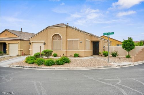 3323 Wrangell Mountain St, Las Vegas, NV, 89122-3567 | Card Image