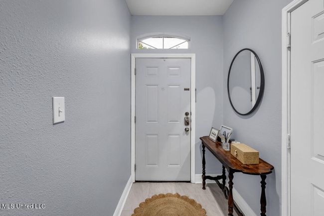 Entryway | Image 5