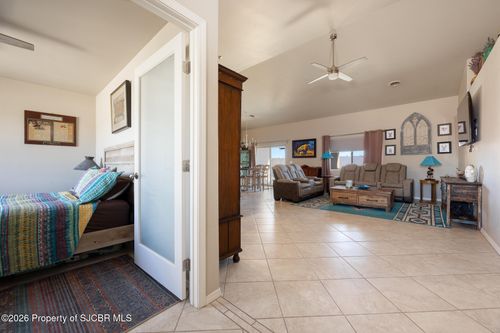 622 Sophia St, Farmington, NM, 87401-4453 | Card Image