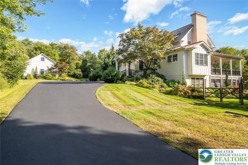222 Clump Rd, Green Lane, PA, 18054-2407 | Card Image