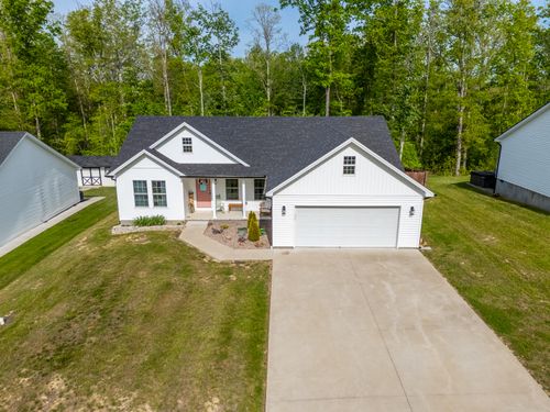 87 Woodlock Dr, Morehead, KY, 40351-6528 | Card Image