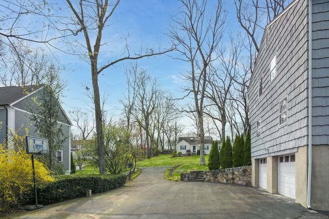 9 Jean Ave, House other with 5 bedrooms, 3 bathrooms and null parking in Norwalk CT | Image 29