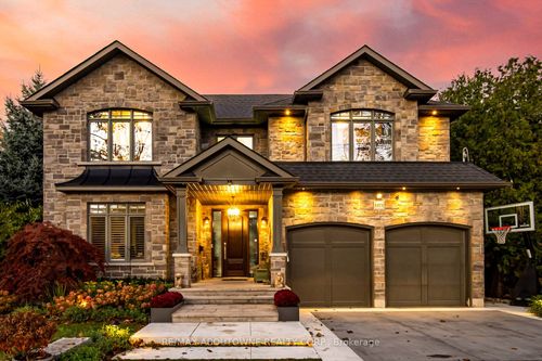 1271 Mineola Gdns, Mississauga, ON, L5G3Y5 | Card Image