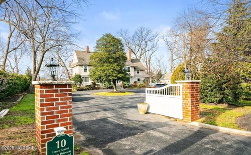 10 Hance Ave, Tinton Falls, NJ, 07724-2726 | Card Image