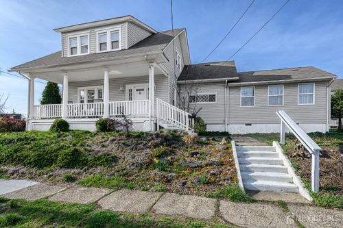 39 E 2nd Ave, RUNNEMEDE, NJ, 08078-1104 | Card Image