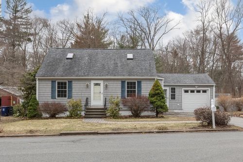 42 Swain Rd, Wilmington, MA, 01887-2863 | Card Image
