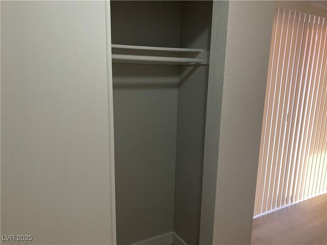 UNIT-2118 - 3151 Soaring Gulls Dr, Condo with 3 bedrooms, 2 bathrooms and null parking in Las Vegas NV | Image 8